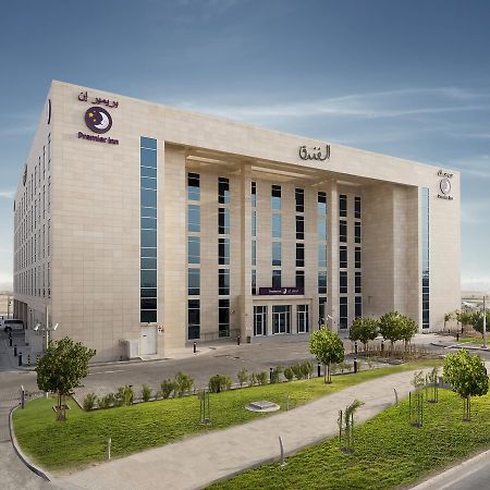 Premier Inn Doha Education City Exterior photo